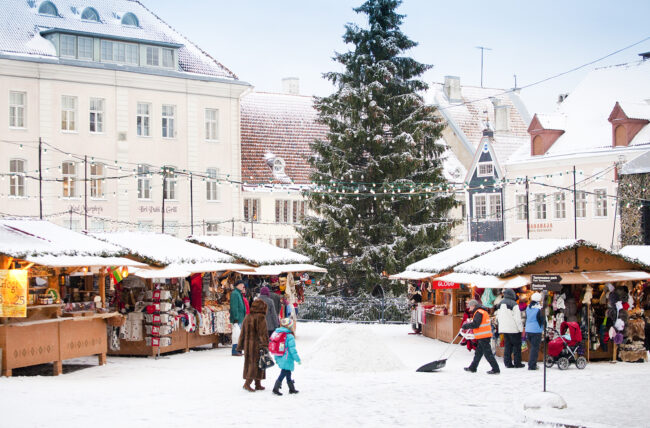 Lämmin joulumieli löytyy markkinoilta