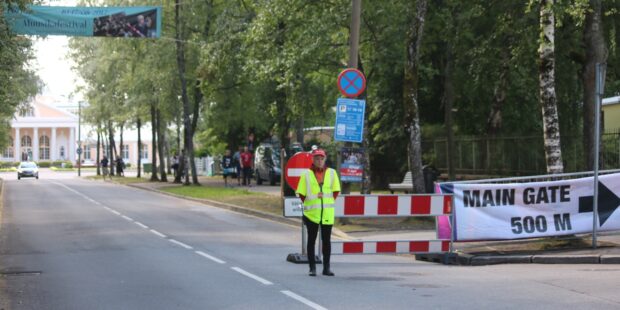 Viikonlopun tapahtumat muuttavat liikennejärjestelyjä Pärnussa