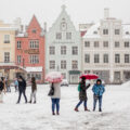 Ensilumi tuli Viroon - katso tuoreet lumikuvat