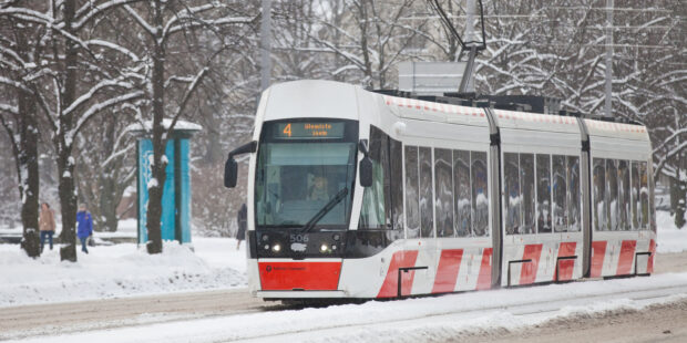 Tallinnan julkisen liikenteen hinnat nousevat vuodenvaihteessa – kertalippu korvataan tuntilipulla