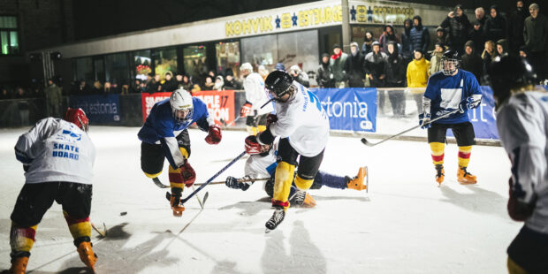 Urheiluviihdettä tarjolla – Simple Session -taiturit jääkiekkoilevat tänään Tallinnan vanhassakaupungissa