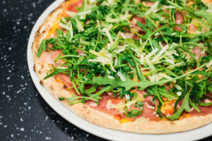 La Dolce Vitan pizzat tuovat Tarttoon aitoa Italian tunnelmaa. 