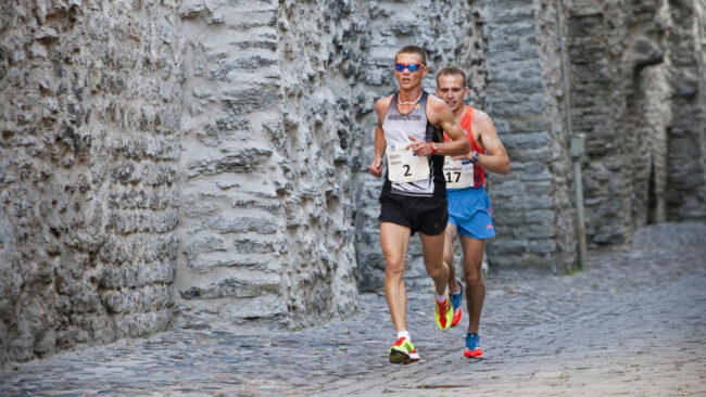Täysimittainen triatlon Ironman Tallinn kilpaillaan lauantaina – kisa vaikuttaa paljon kaupungin liikennejärjestelyihin