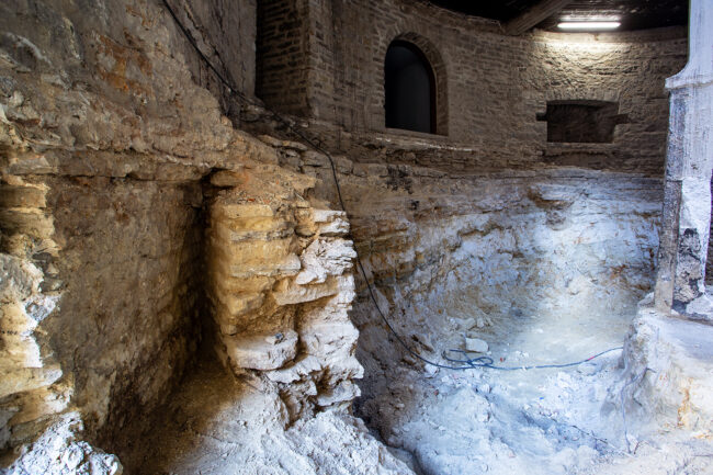 Tallinnan Paks Margareeta -tornin alta löydettiin keskiaikaisia kaupunginmuurin osia