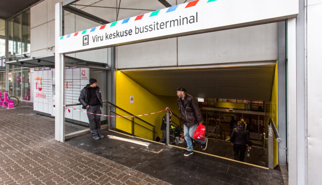 Tallinnan Viru-keskuksen bussiterminaalissa alkoi remontti – bussivuorot kulkevat silti normaalisti