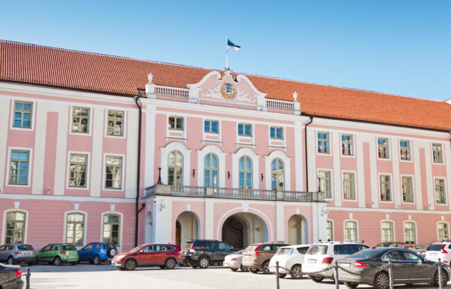 Virossa on parlamenttivaalit tänään – tulossa mielenkiintoinen jännitysnäytelmä