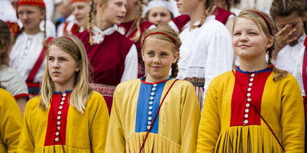 Kuorolaulu on Viron suosituin kansankulttuuriharrastus, kansantanssi toisena