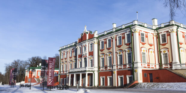 Viro kiristää koronarajoituksia – Tallinnassa ja Harjun maakunnassa suljetaan museot, kylpylät, teatterit ja kuntosalit kolmeksi viikoksi
