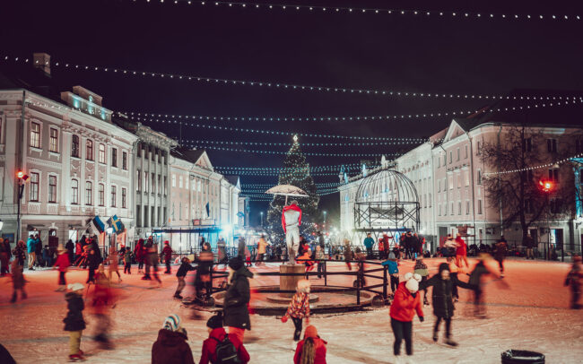 This Christmas, Tartu will offer an ice rink, an aquarium, a poetry bank and an ice cream pavilion, as well as an 18-meter Christmas tree