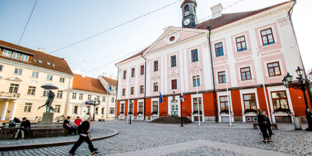 In November, the bells of Tartu Town Hall will play new songs