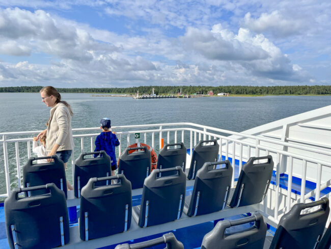 There is a nice car ferry connection between Saarenmaa and Hiiumaa