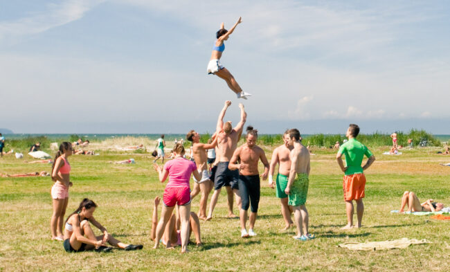 Health Council recommends not swimming at Stroomi Beach in Tallinn due to oil pollution