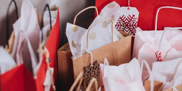 Rising prices having little effect on Christmas shopping