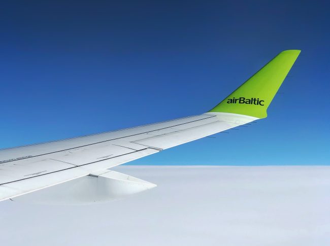 airBaltic equips its aircraft with Starlink satellite internet