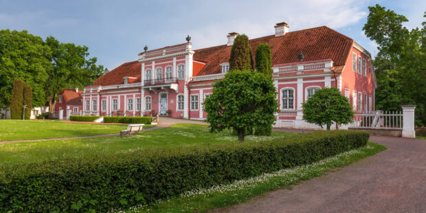 Estonia’s relaxing and romantic manors