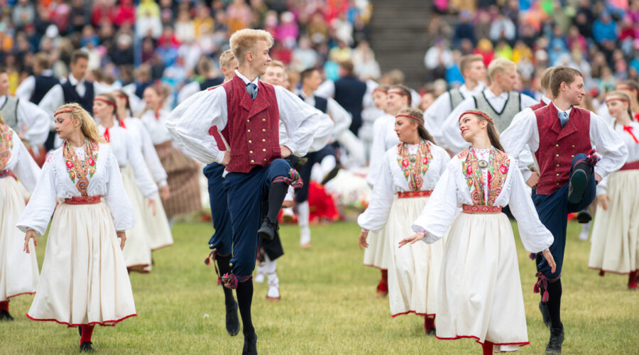 Laulu- ja tanssijuhlat kokoavat yhteen koko kansan