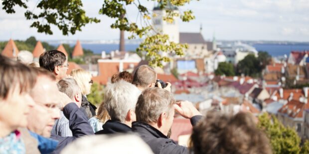 Majoittuneiden ulkomaalaisten matkailijoiden määrä Virossa kasvoi huhtikuussa – virolaisia matkailijoita oli vähemmän