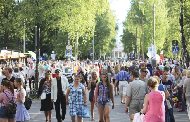 Pärnu Maitsete Uulits Street Food Festival today