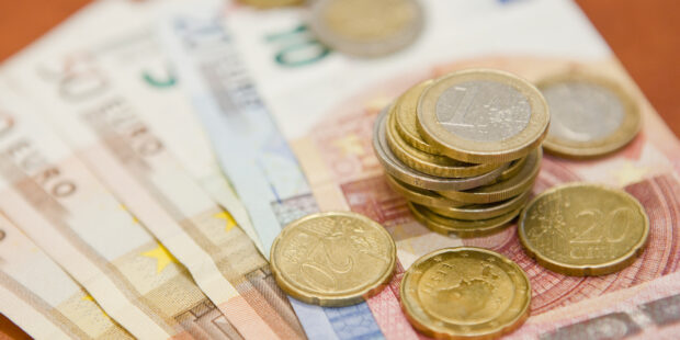 Palkat Virossa nousseet viime vuonna 12,4 prosenttia