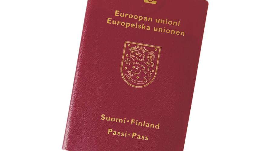 Ulkomailla haettavan Suomen passin hinta nousi