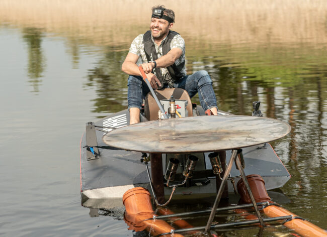 Ahhaa Science Centre build life-size pop-pop boat