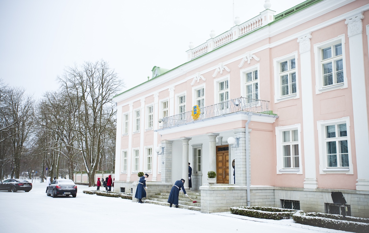 Viron valtiollinen ansiomerkki myönnettiin 151 kansalaiselle