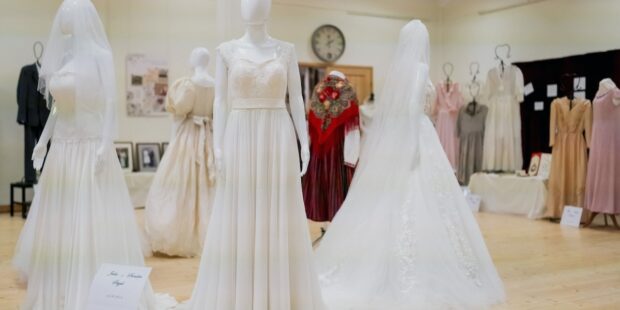 An exhibition about wedding fashion has opened in Pärnumaa