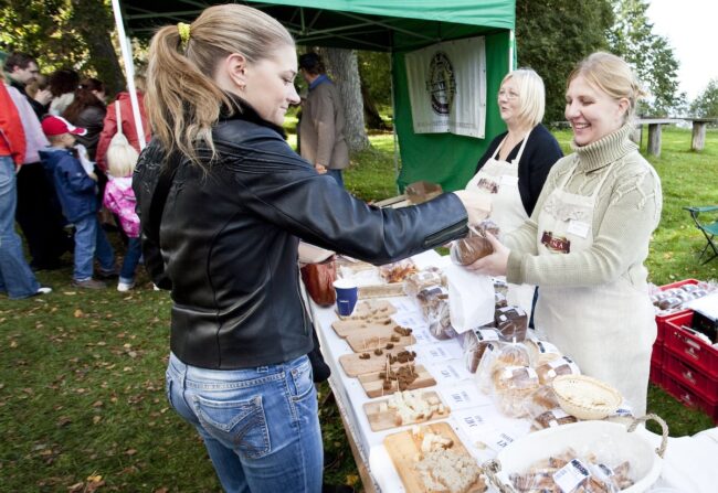 Estonian Bread Day and Autumn Market at Open Air Museum