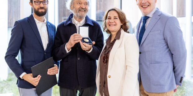 Arvo Pärt receives the Royal Philharmonic Society’s prestigious Gold Medal