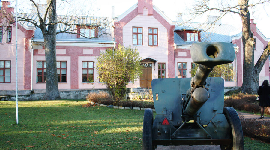 Viron sotamuseossa on avattu uusi perusnäyttely