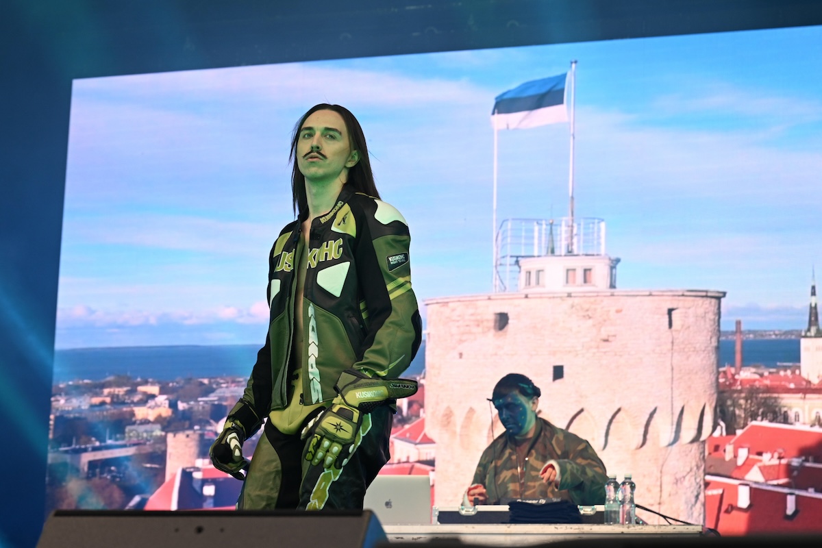 Euroviisujen Allstars Tommy Cashin kanssa