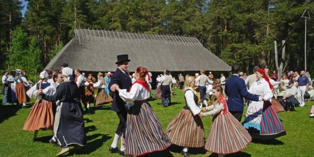Kesän kohokohtia Viron Ulkomuseossa