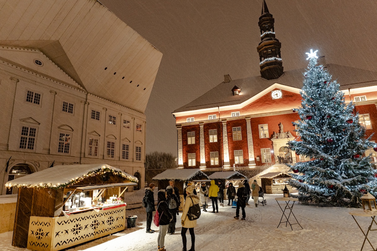 Narva’s Christmas Village Offers a Festive Atmosphere