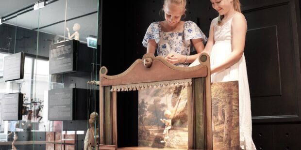 Kokeile, leiki ja luo koko perheen voimin