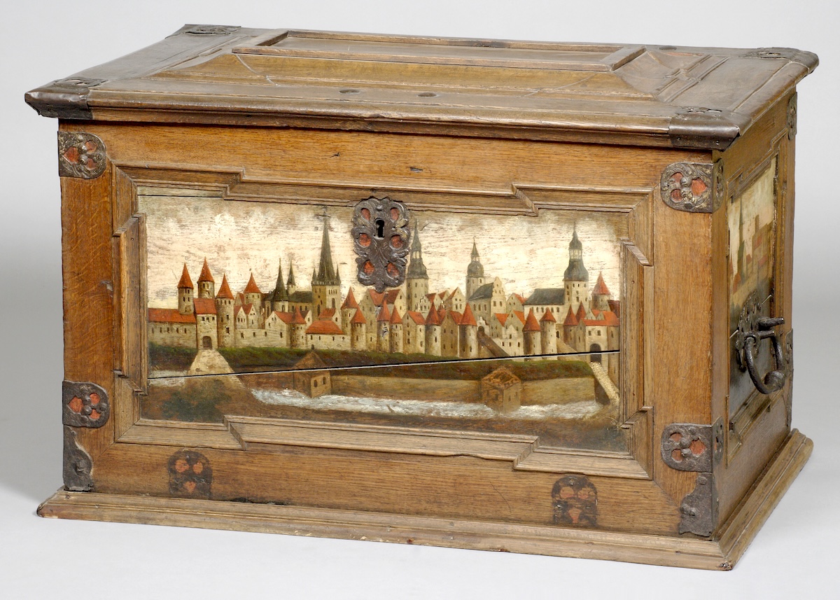 Kaupunginraadin asiakirja-arkun salaisuudet