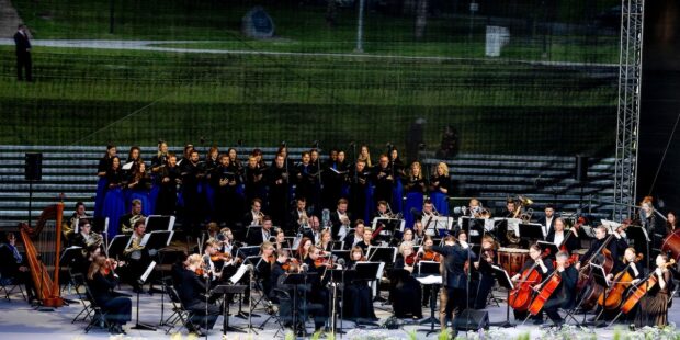 Summer Opera and Star Shine in Viljandi