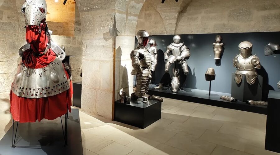 Varustusta, joka kestää rajummatkin ritarileikit