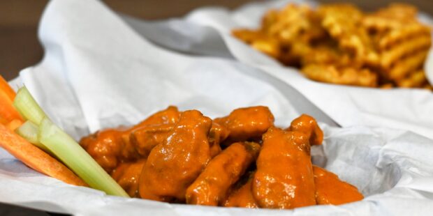Captain Rooster’s Wings & Bar – rakkaudesta tulisuuteen ja wingseihin