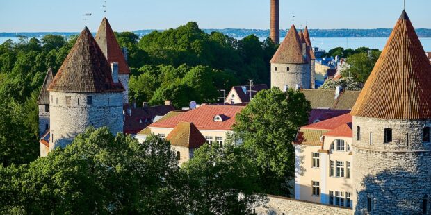 Tallinnaan ja takaisin – tuomisina iloisia muistoja ja turvallisia tuliaisia