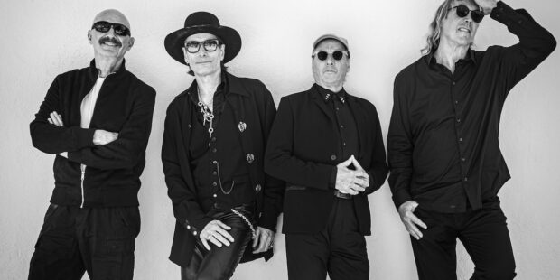 Steve Vai ja King Crimsonin jäsenet konsertoivat: BEAT