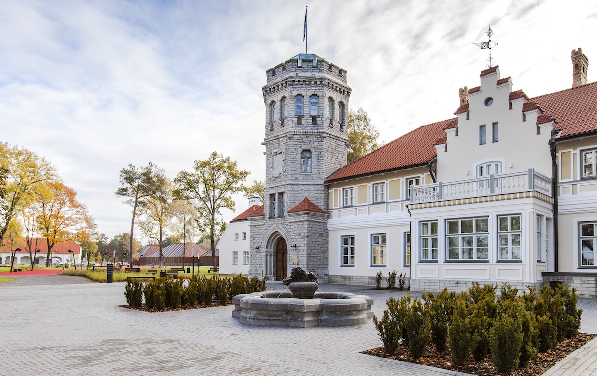 Museo-opas Viron itsenäisyyden palauttamisen päivälle