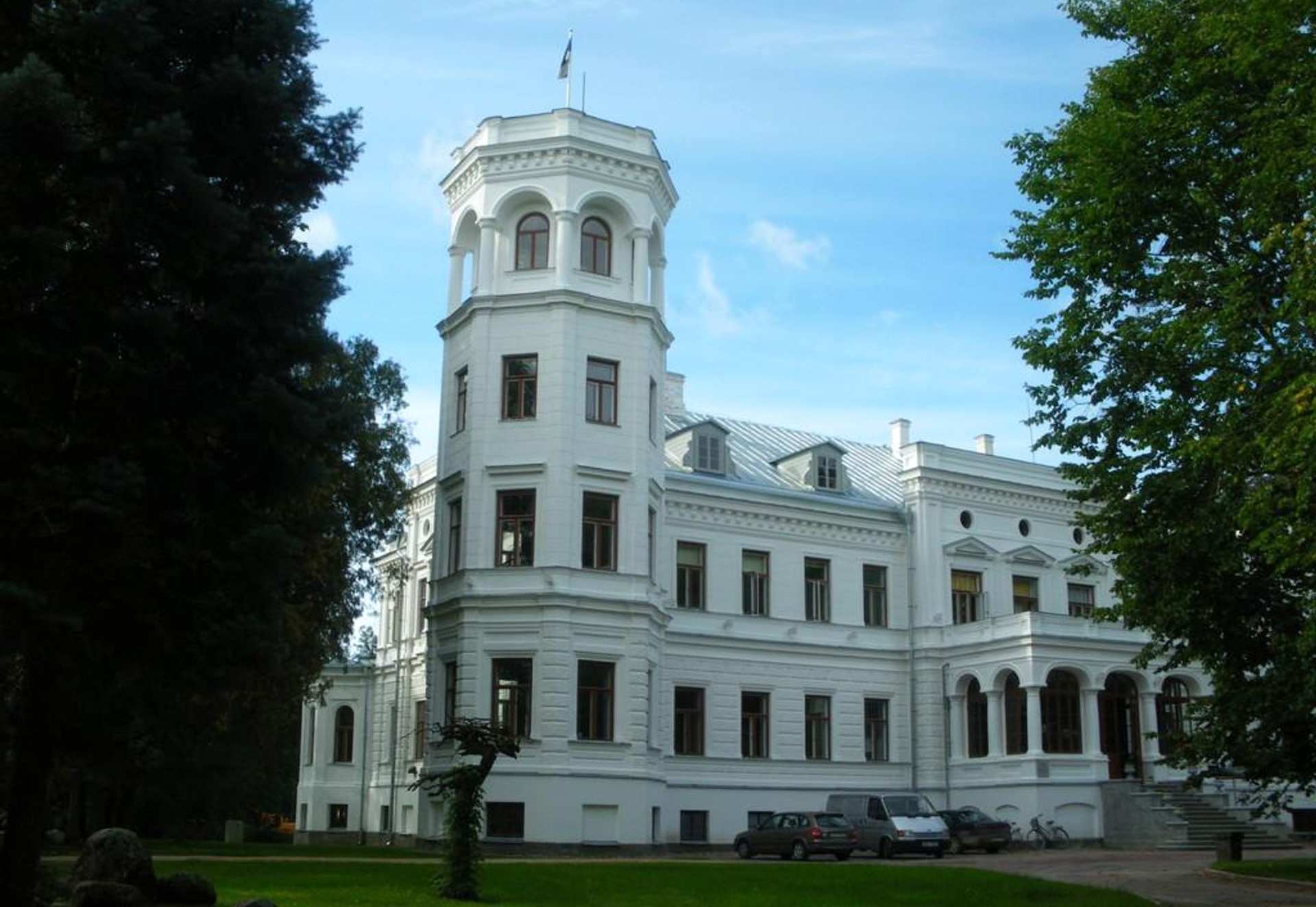 A Hundred Reasons to Visit Põltsamaa