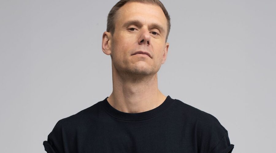 Armin van Buuren jälleen Virossa
