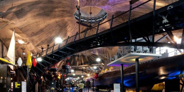  Lennart Meri’s “Hopeanvalkea” Transformed Into an Experience Exhibition