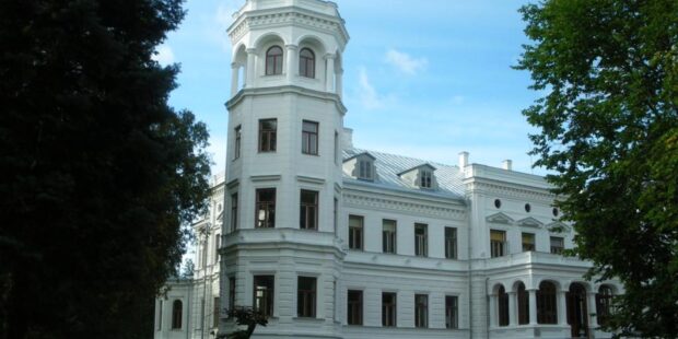 A Hundred Reasons to Visit Põltsamaa